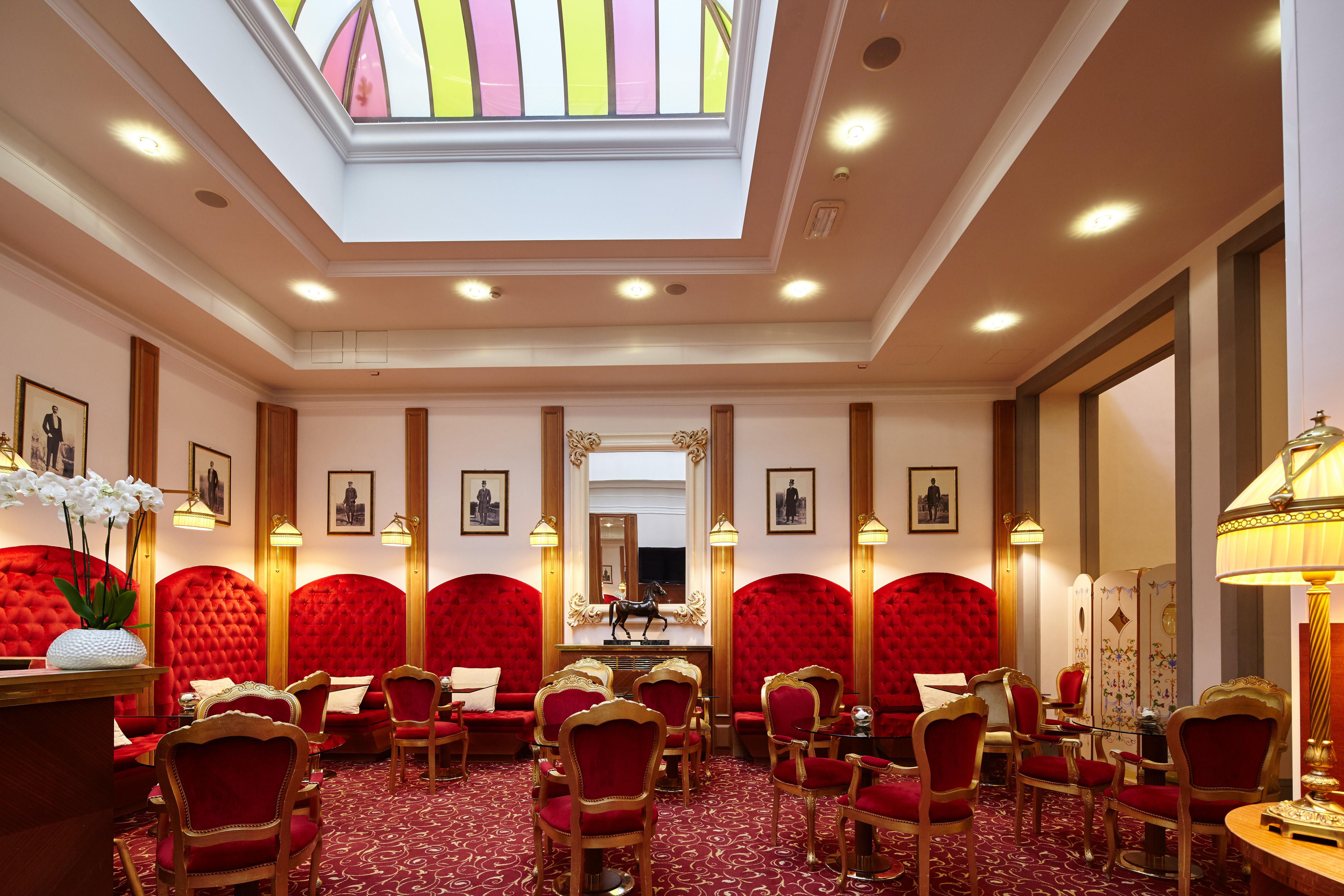 Golden Tower Hotel & Spa Firenze Bagian luar foto The interior of the hotel